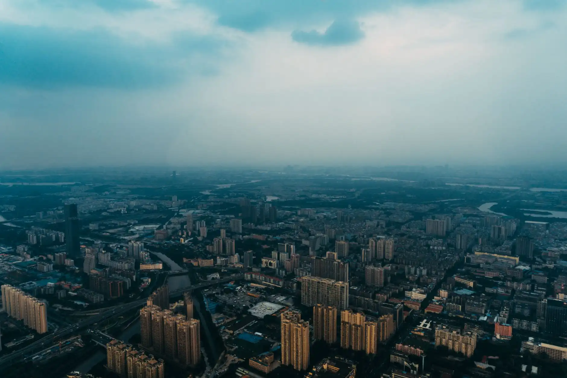 河南炎坤机械解读：2025年工程机械行业智能化转型的三大技术路径