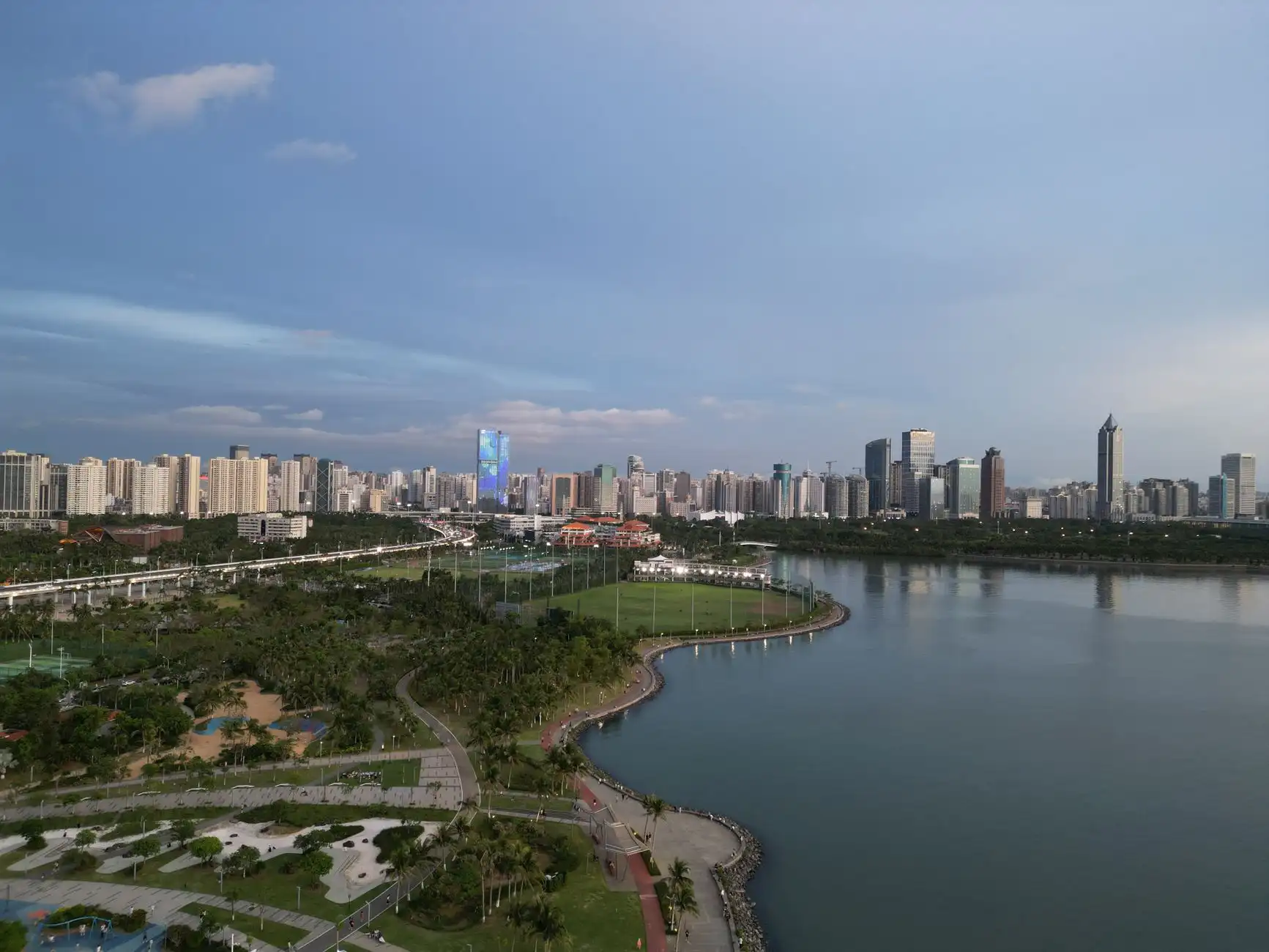 河南炎坤机械设备工程机械系列产品技术参数与选型要点解析