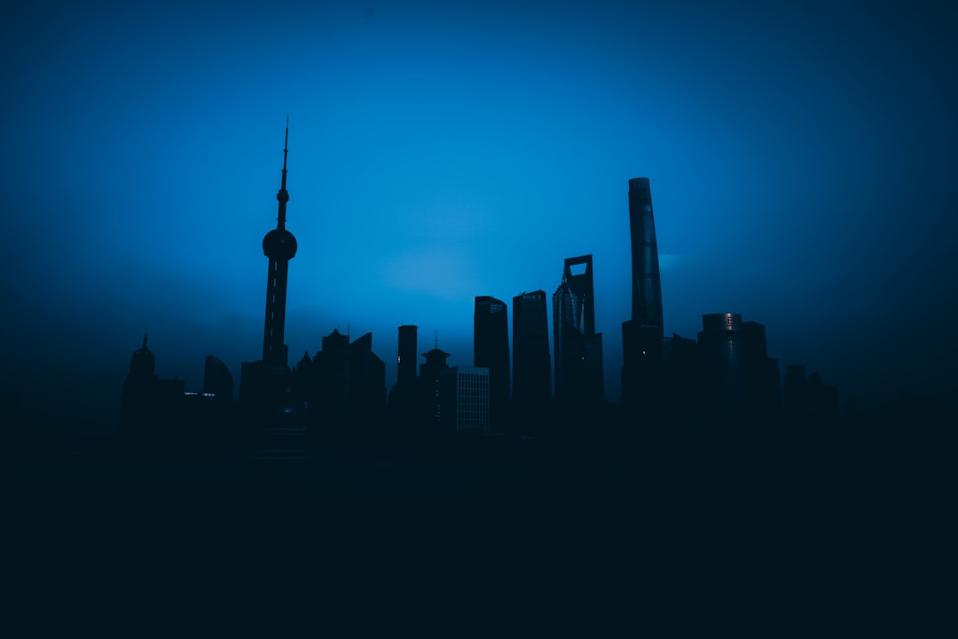 工业设备常见液压系统故障诊断与预防性维护方案